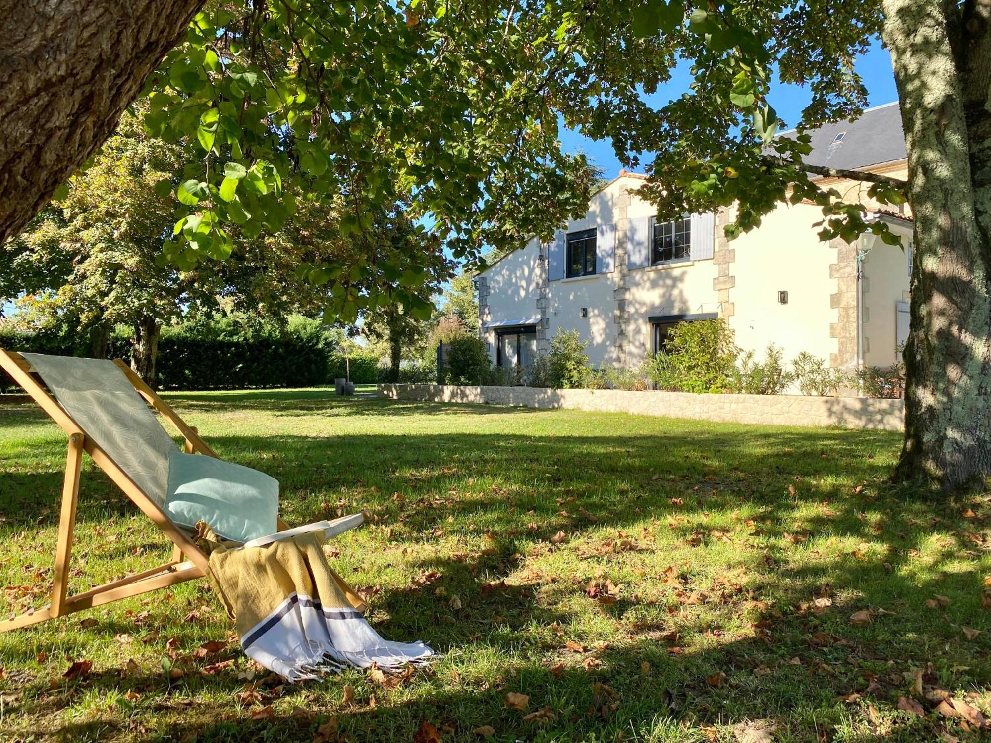 La Maison Du Champ De Beaumont Galgon Luaran gambar
